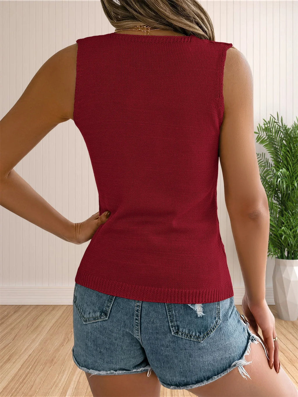 Crochet Tank Tops for Women Fashion 2024 V Neck Sleeveless Sweaters Vest Cropped Summer Lightweight Knit Tops